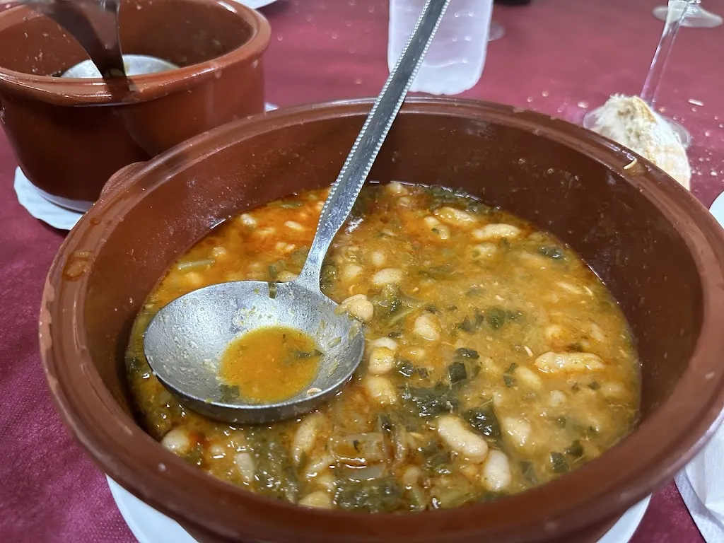 Tienda Restaurante Casa Adela o Bar Boni_Bárcena de Cicero_slider_image_2