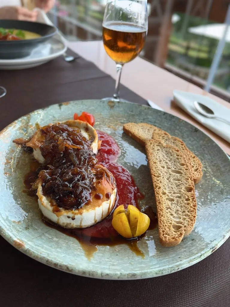 Tomas Mk_Taberna Mirador Peña Sagra_Cabezón de Liébana_review