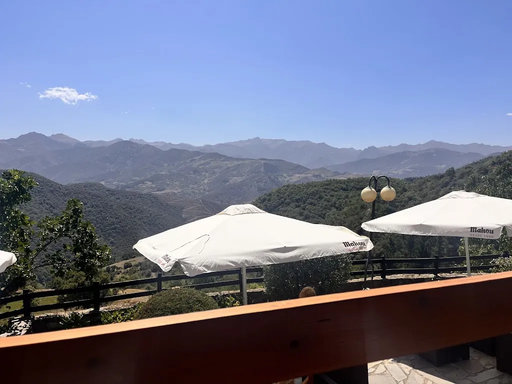 Chris Beddow_Taberna Mirador Peña Sagra_Cabezón de Liébana_review