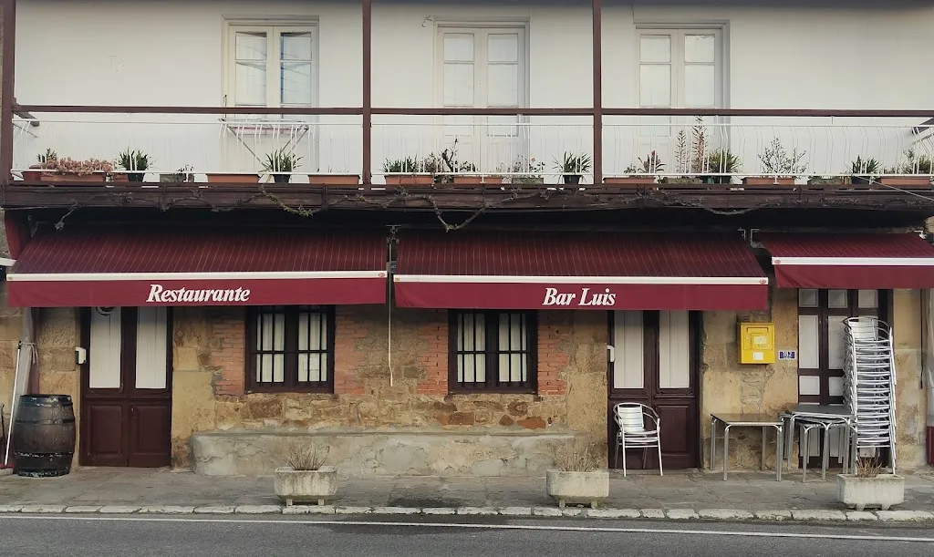 Bar Luis_Bareyo_slider_image_1