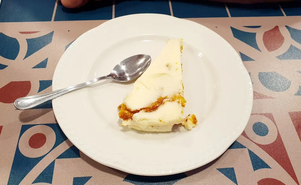 Carlos Peinado MAX_Hostal Labu _Bareyo_review