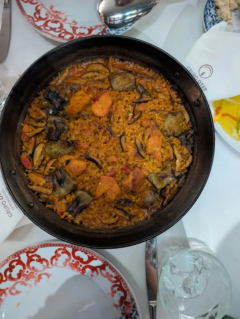 Michael Atamian_El Barril de las Cortes_Cartes_review