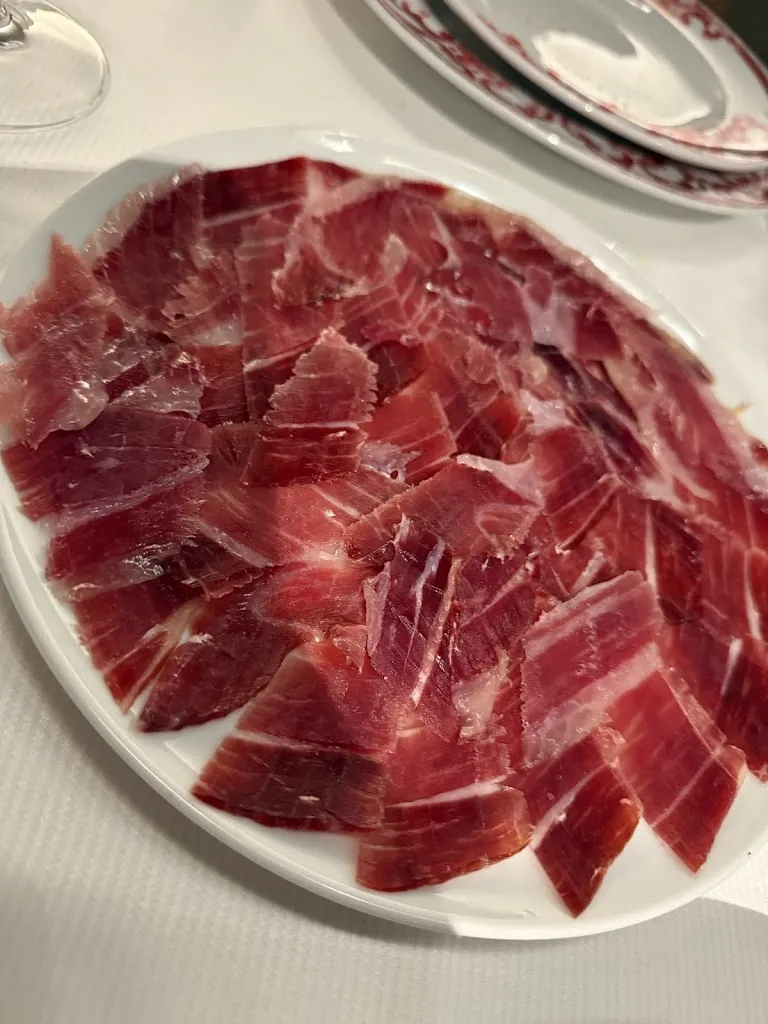 Johnson Tan_El Barril de las Cortes_Cartes_review