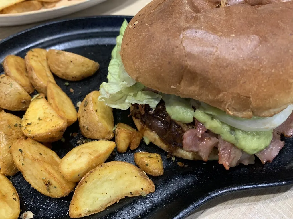 Menü_Six Board Game Cafe_Cartes_Bild_6