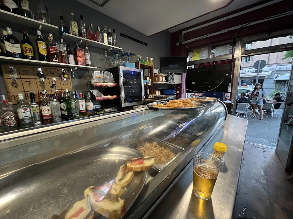 Bar Restaurante Jema restaurant in Castañeda