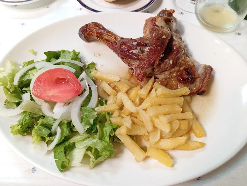 Santiago Toledano_Posada - Restaurante La Punvieja_Cabuérniga_review