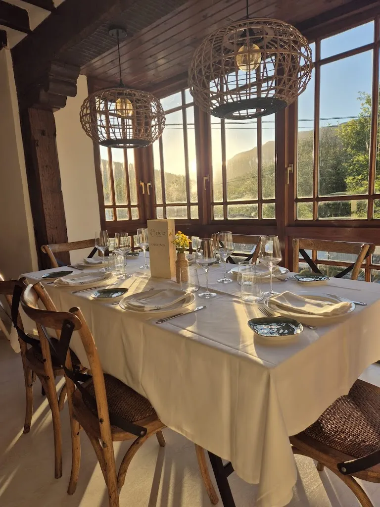 Restaurante Ciclo Ruente ristorante a Cabuérniga