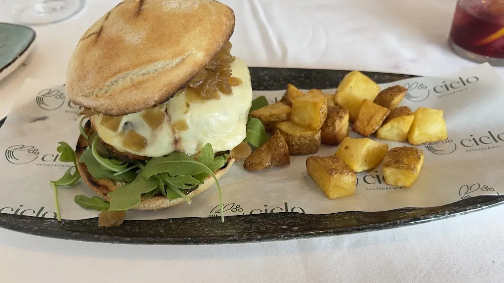 Restaurante Ciclo Ruente_Cabuérniga_slider_image_3