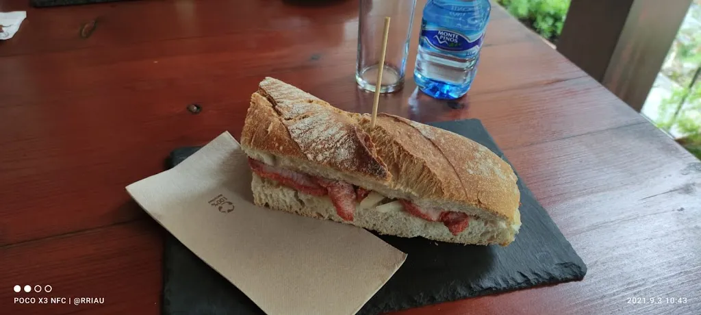 Pei Zhi Liou_Restaurante El Puente_Cabuérniga_review