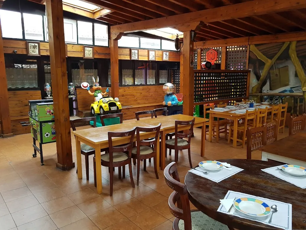 Mesón Tentirujo! ‍_Cabuérniga_slider_image_1