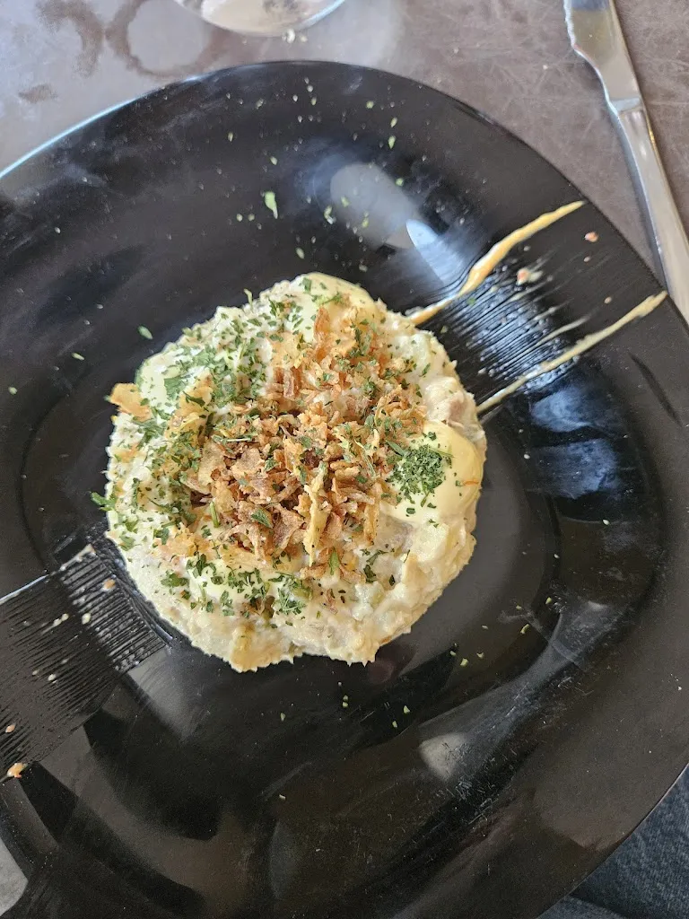 Ana Zhu_El Canton_Camaleño_recensione