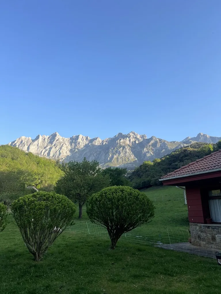 Helena Gaudêncio_Hotel El Jisu _Camaleño_review