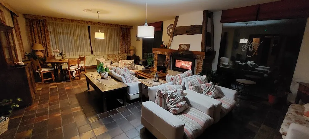 Lisanne van Duijn_Hotel El Jisu _Camaleño_review