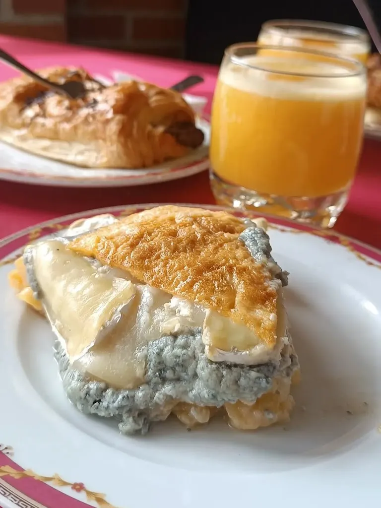 Meson El Bodegon restaurant in Arnuero