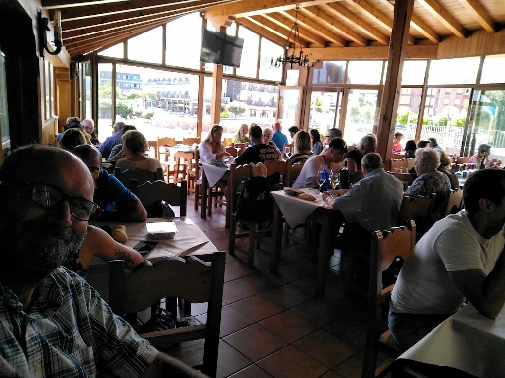 Justin_Restaurante El Pescador_Arnuero_review