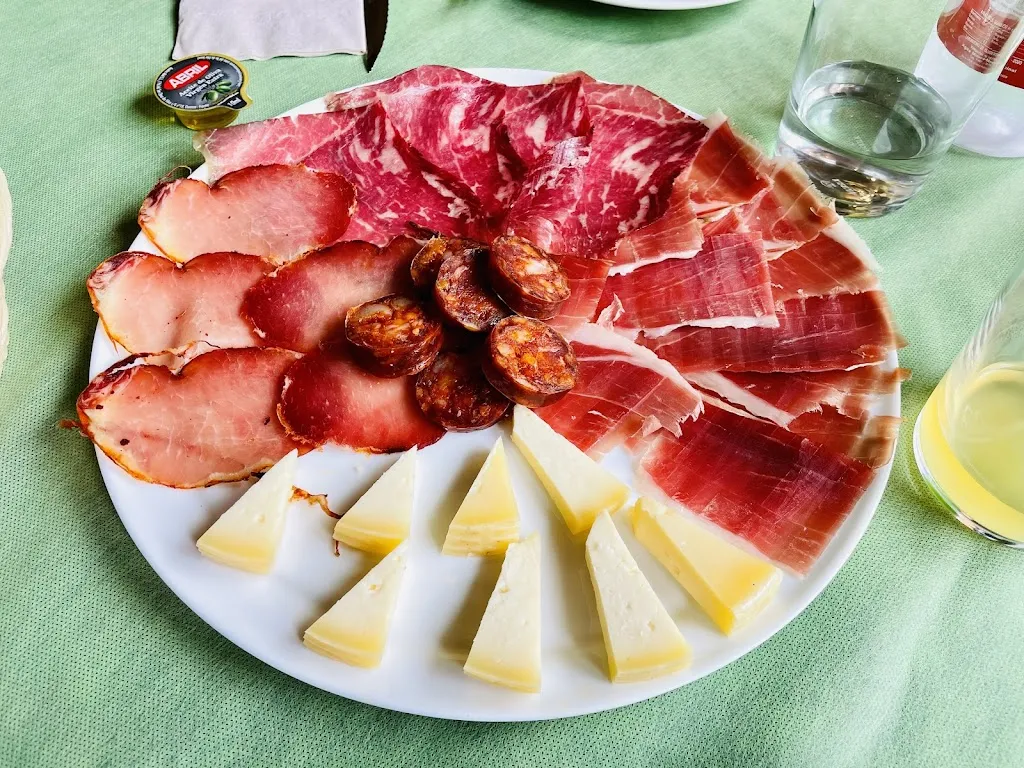 Menu_Bar Restaurante Los Camachos_Cillorigo de Liébana_image_6