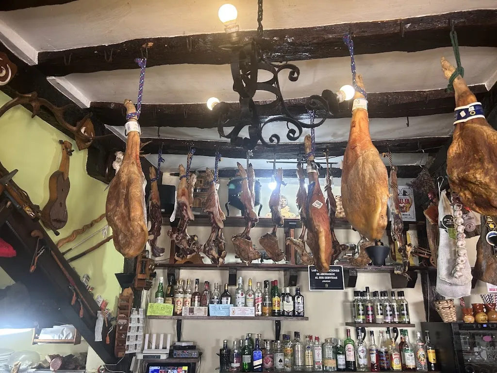 Bar Restaurante Los Camachos_Cillorigo de Liébana_slider_image_3