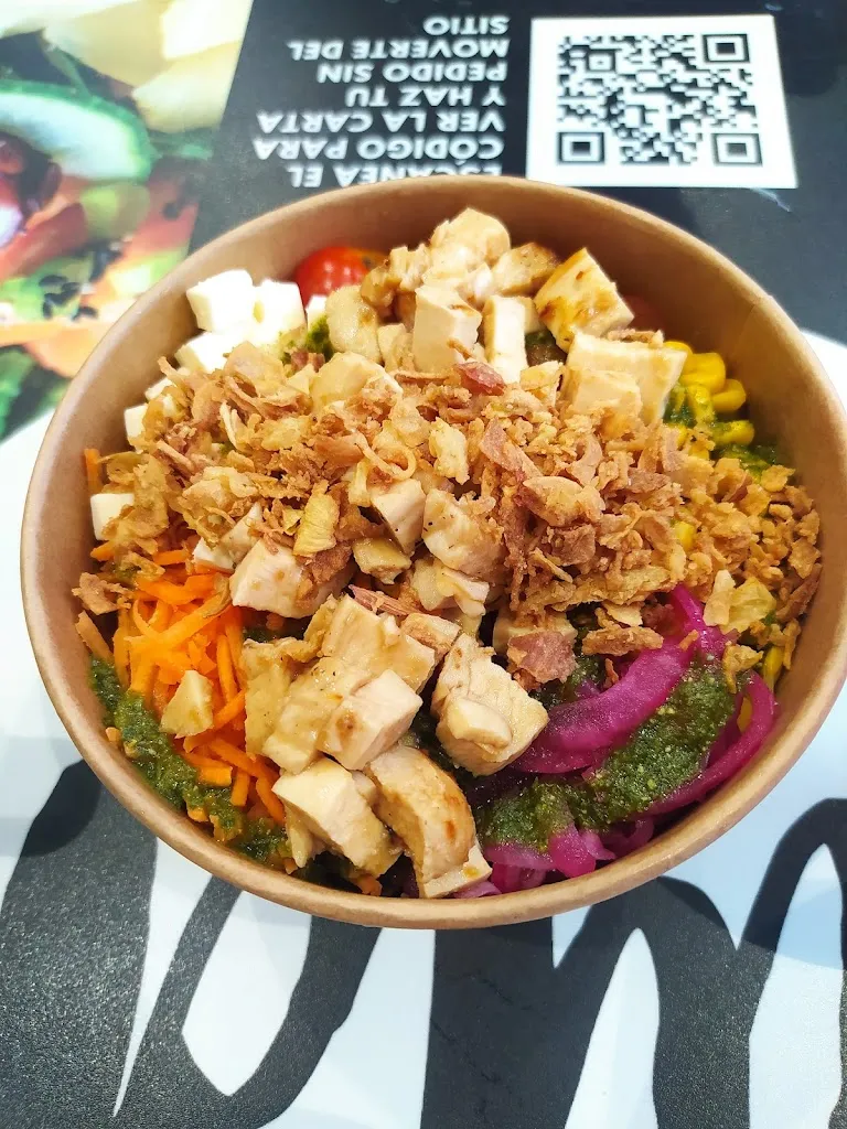 LUCÍA GUTIÉRREZ CANDELA_Crudo bowl - Mostoles_Fuensanta_review