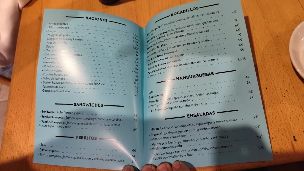 Menu_Los Arcos_Corvera de Toranzo_image_3