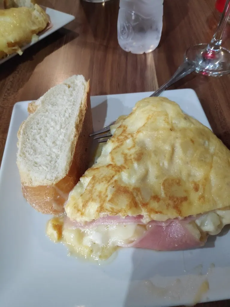 Maria Ruiz_Meson Cantabria_Campoo de Enmedio_recensione