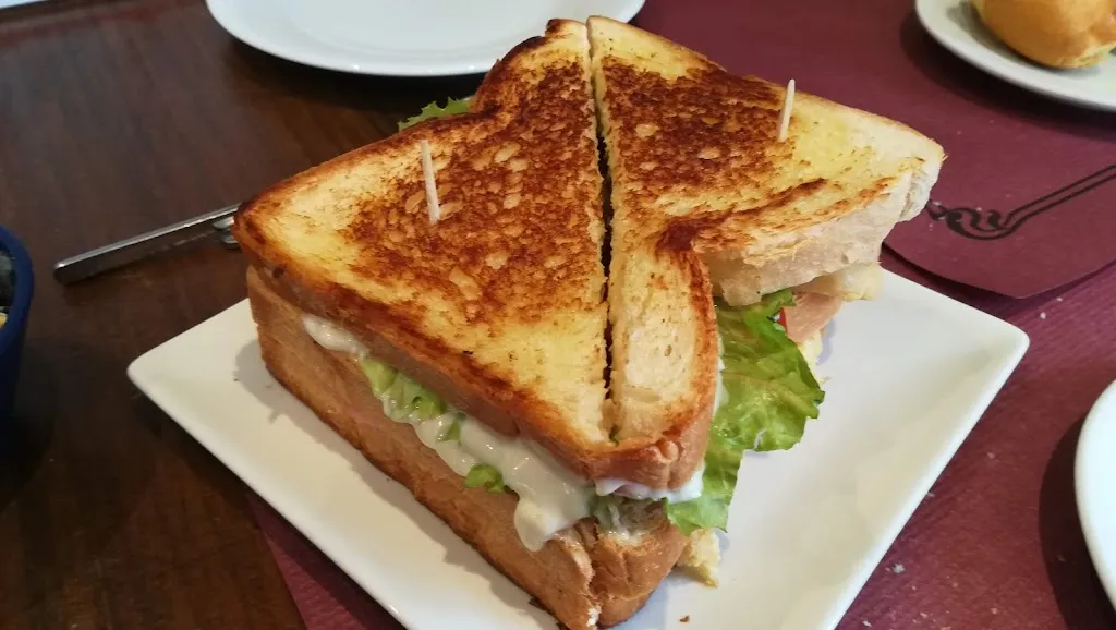 Denys Hrynevych_Meson Cantabria_Campoo de Enmedio_recensione