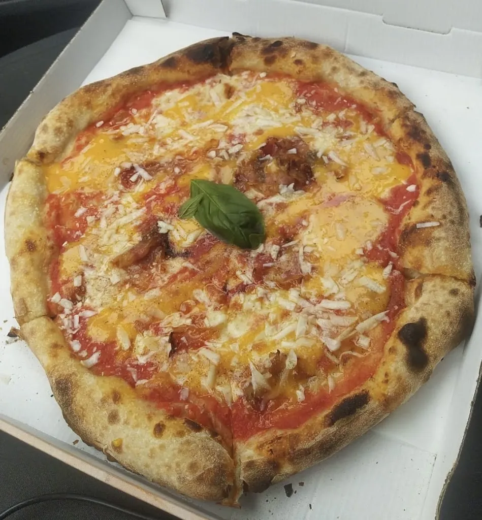 Menu_Restaurante y Pizzería La Mole_Campoo de Enmedio_image_6