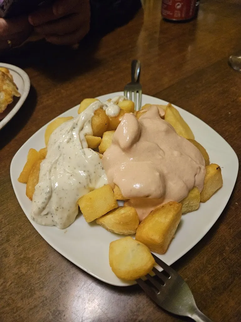 Zona desControlada_Bar Paraíso_Campoo de Enmedio_review