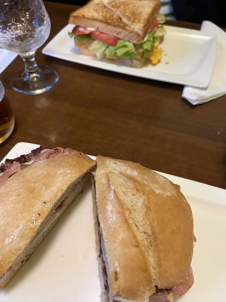 Bar Paraíso_Campoo de Enmedio_slider_image_3