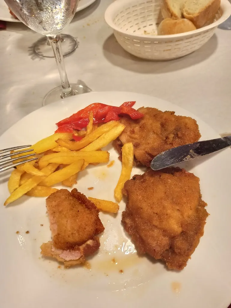 Menu_Restaurante Avenida_Campoo de Enmedio_image_8