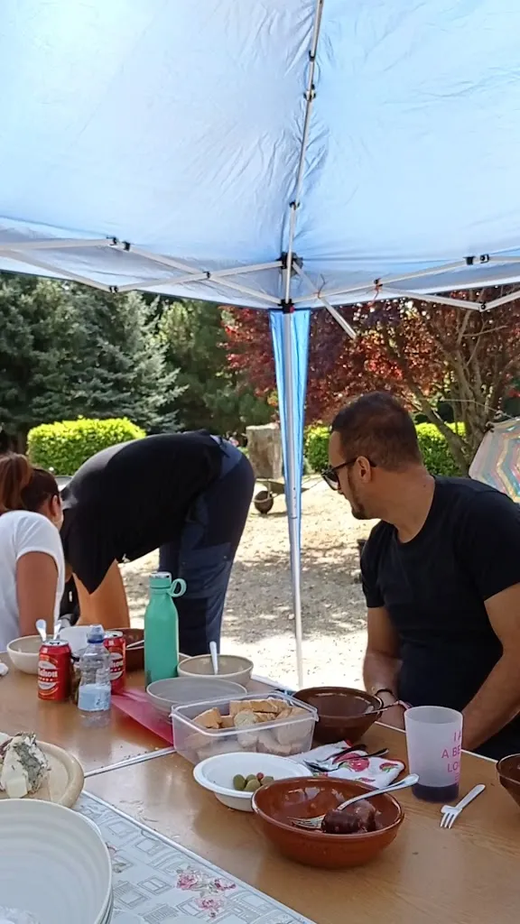 Bar- Restaurante-Posada Los Carabeos_Campoo de Enmedio_slider_image_2