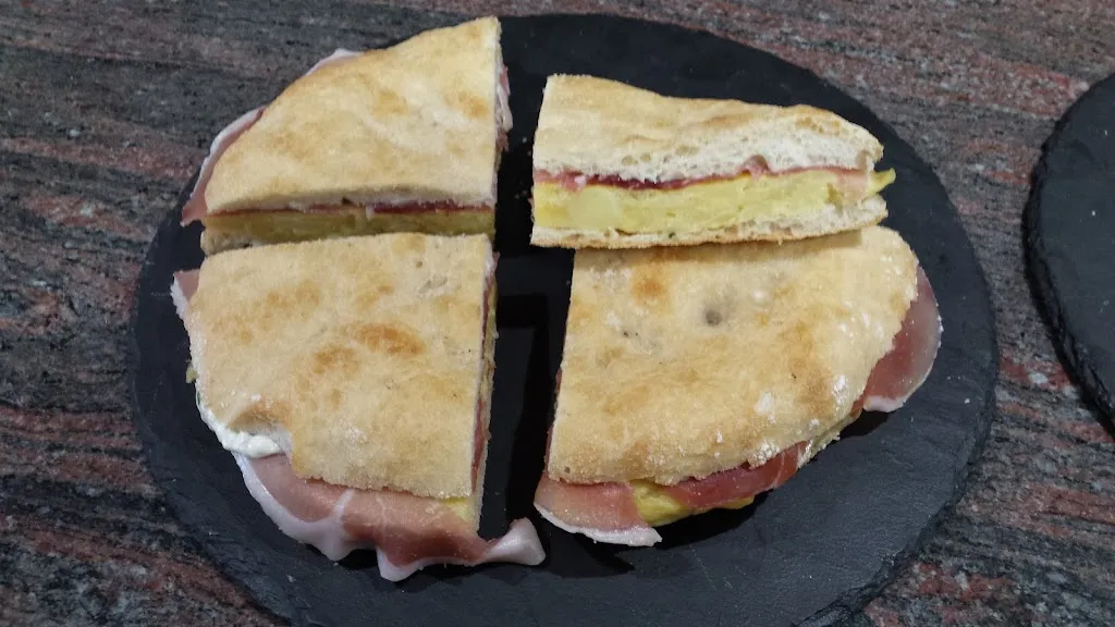 Menu_Bocateria Los Arcos_Campoo de Enmedio_image_1