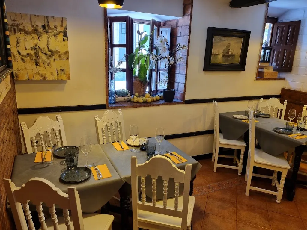 Restaurante El Carel_Comillas_slider_image_1