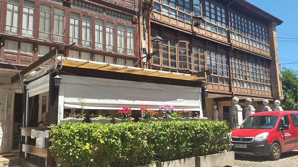 Paul Shaw_Restaurante Gurea_Comillas_review