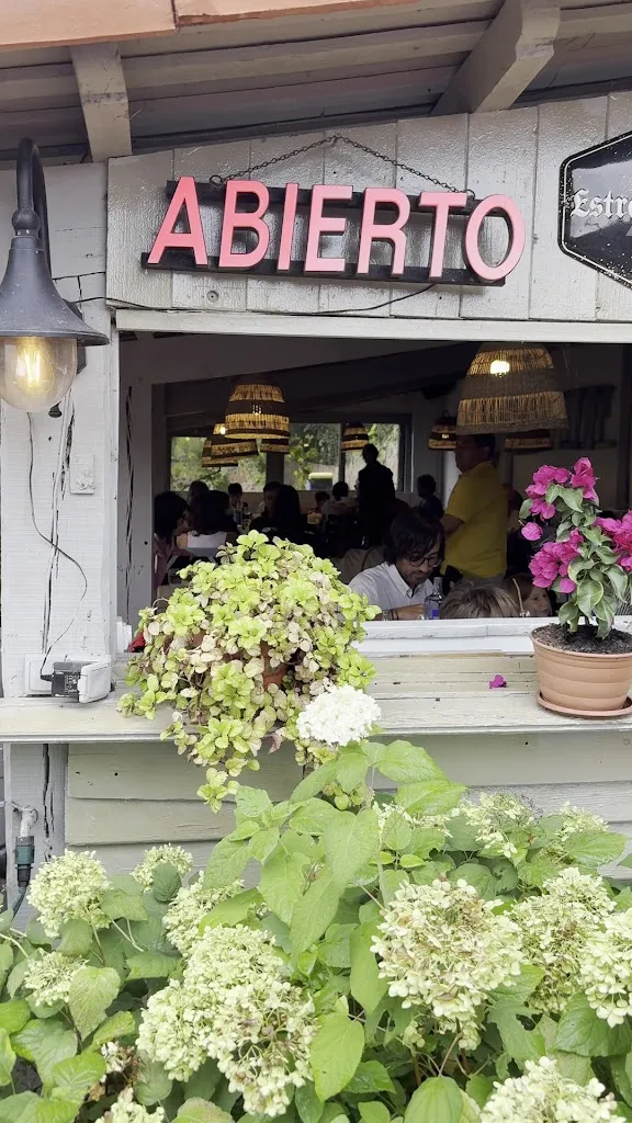 Asador Las Ruedas_Comillas_slider_image_2