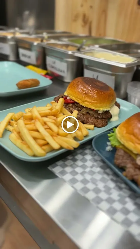 La Secret_Comillas_slider_image_2