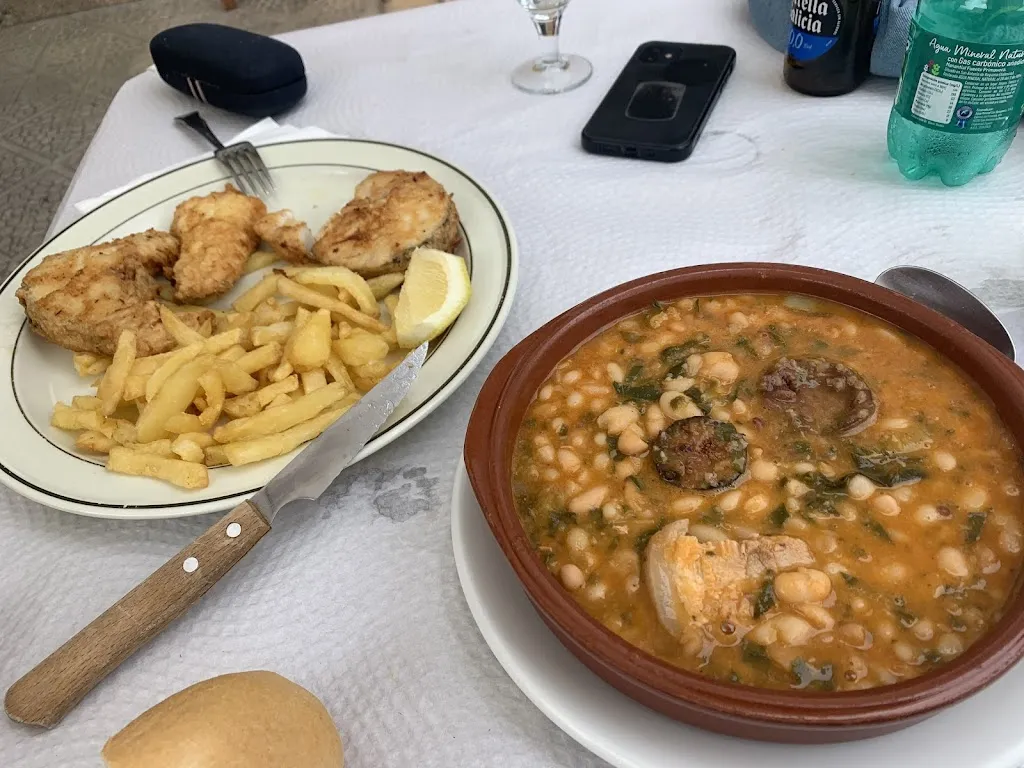 Ellie Blackley_Restaurante Fuente Real_Comillas_review