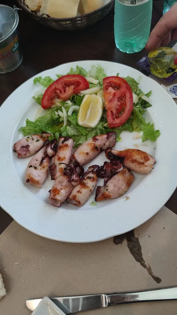 Menu_Restaurante La Perla Negra_Comillas_image_9