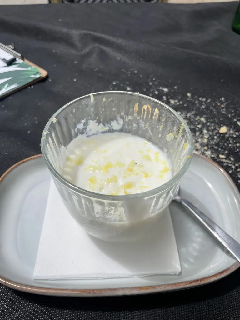 justine pommerie_BoBe Gastrobar_Comillas_review