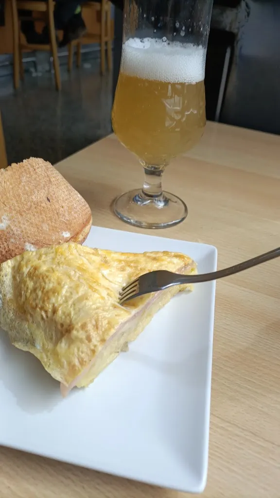 Pablo Arango Jimenez_Mirador de Arral_Entrambasaguas_recensione