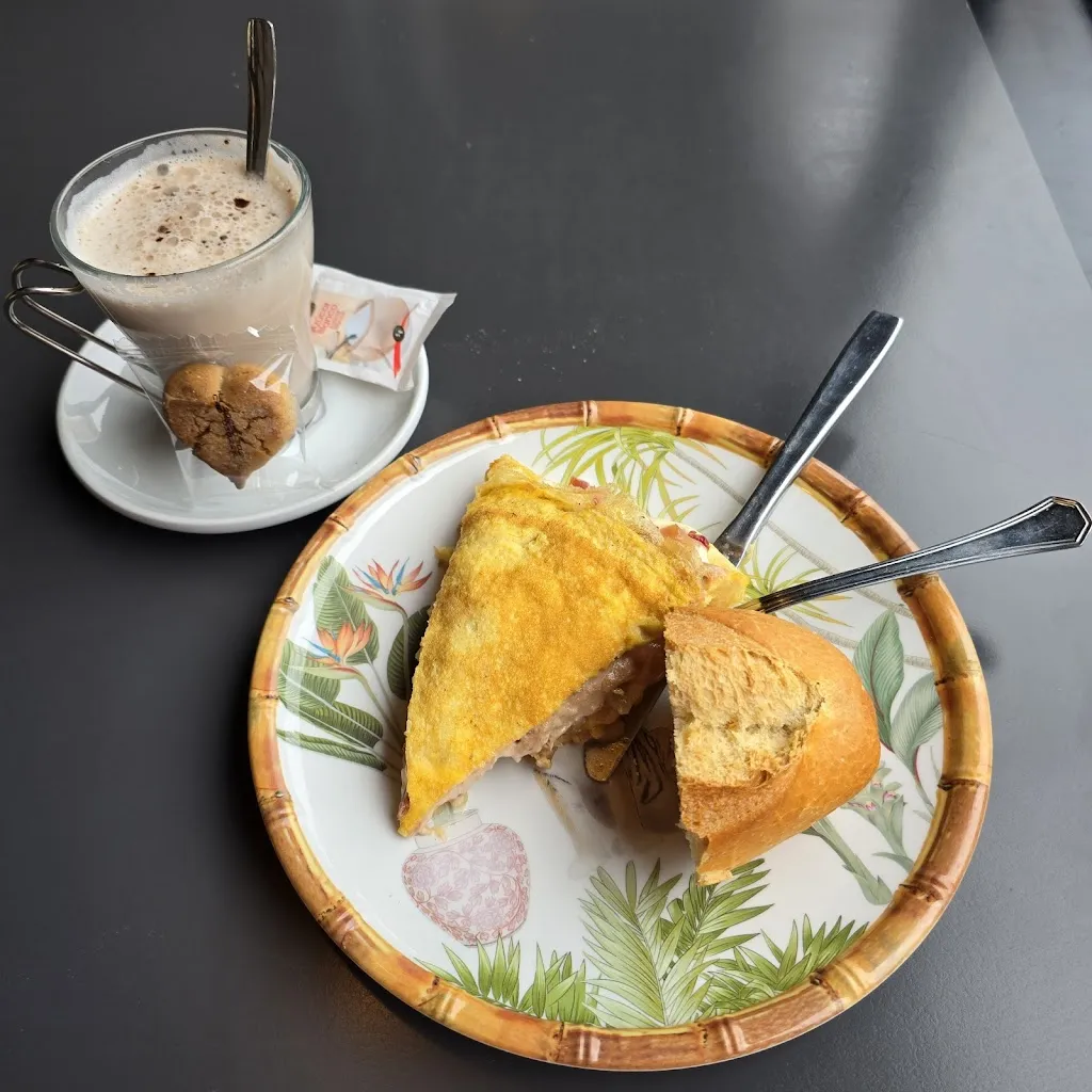 Julio_El Capricho de Canor_Entrambasaguas_review