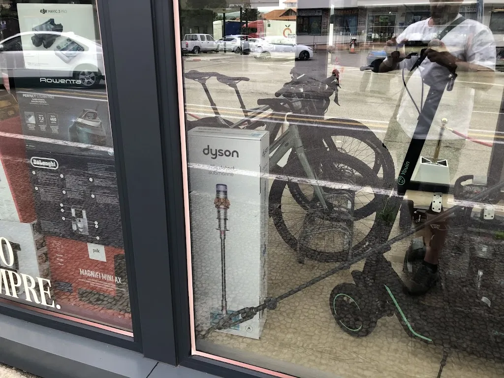 Pablo Sardina Compostizo_Area Adelma_Entrambasaguas_review