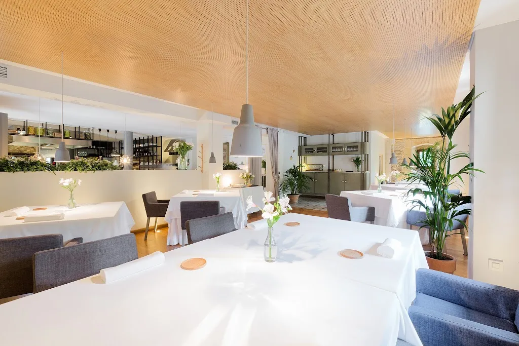 Restaurante La Bicicleta_Entrambasaguas_slider_image_1