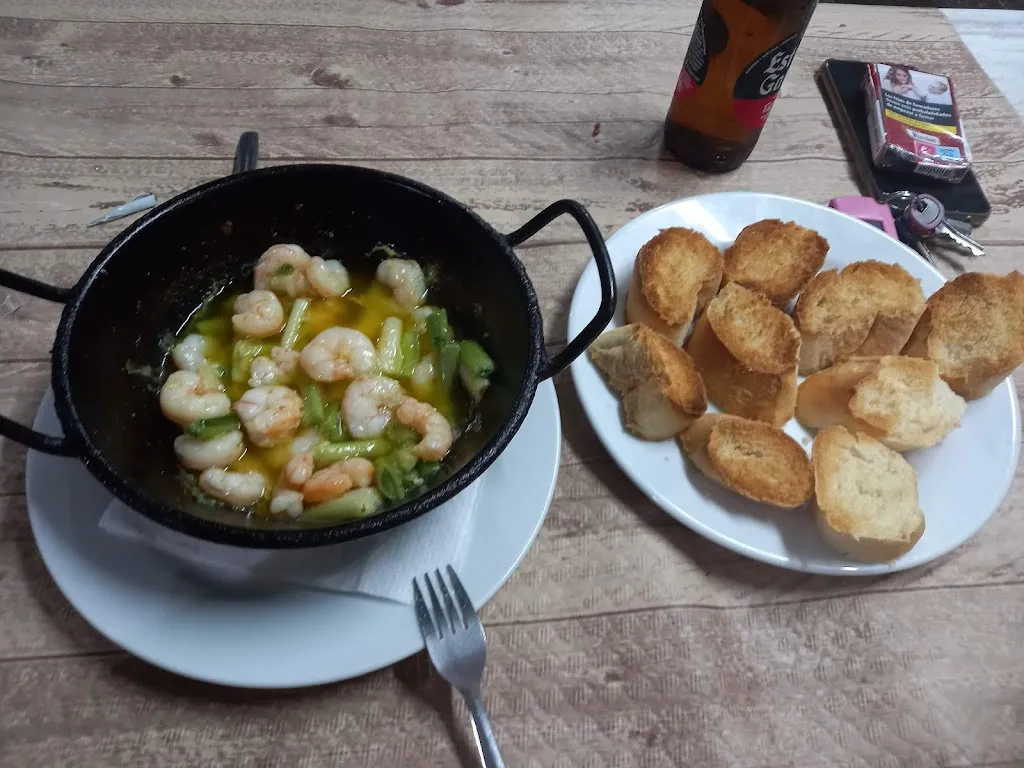 Cafe Bar Oasis_Elche de la Sierra_slider_image_2