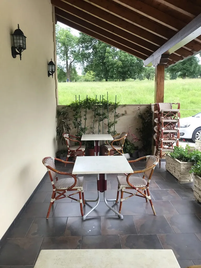 Mesón Santi_Hazas de Cesto_slider_image_1