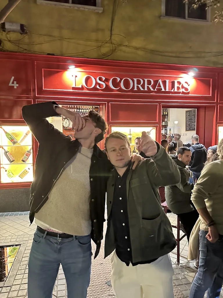 Daan Korsten_Los Corrales Retiro_Corrales de Buelna Los_review