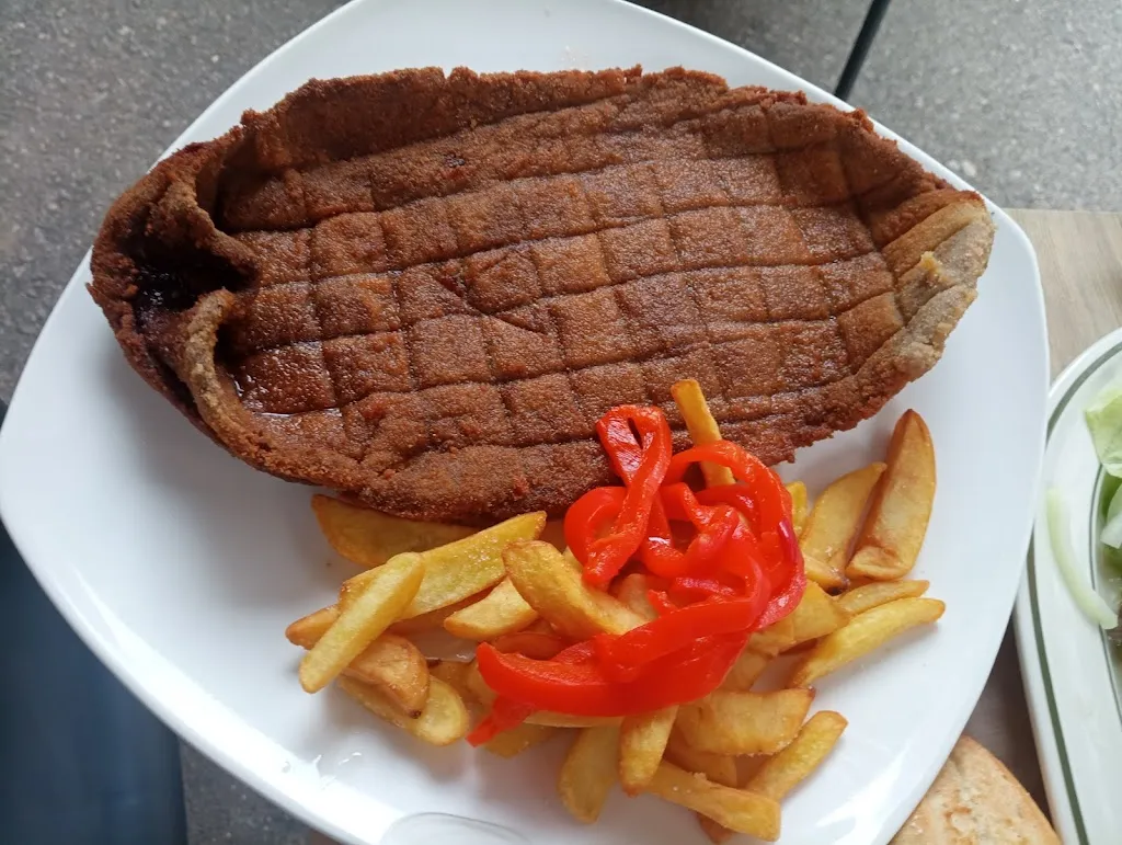 Menu_Un 8 de Abril_Corrales de Buelna Los_image_5