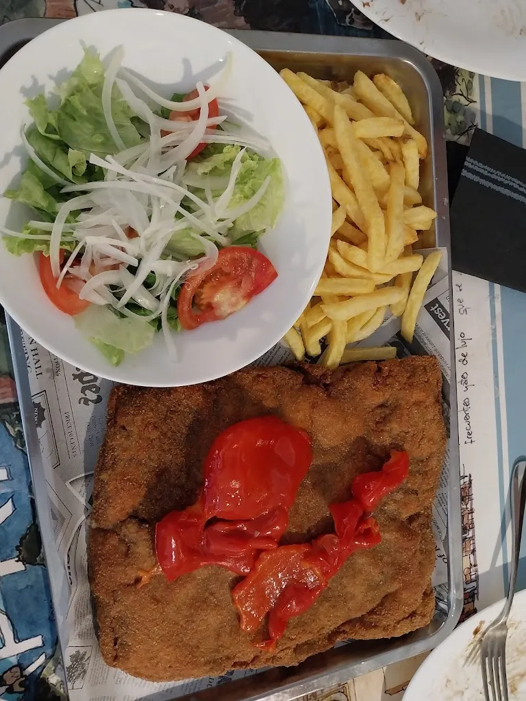 Manuel Gm_Un 8 de Abril_Corrales de Buelna Los_review