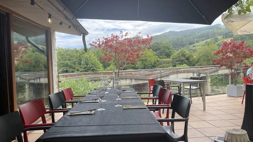 Hostal - Restaurante Fleming_Corrales de Buelna Los_slider_image_1