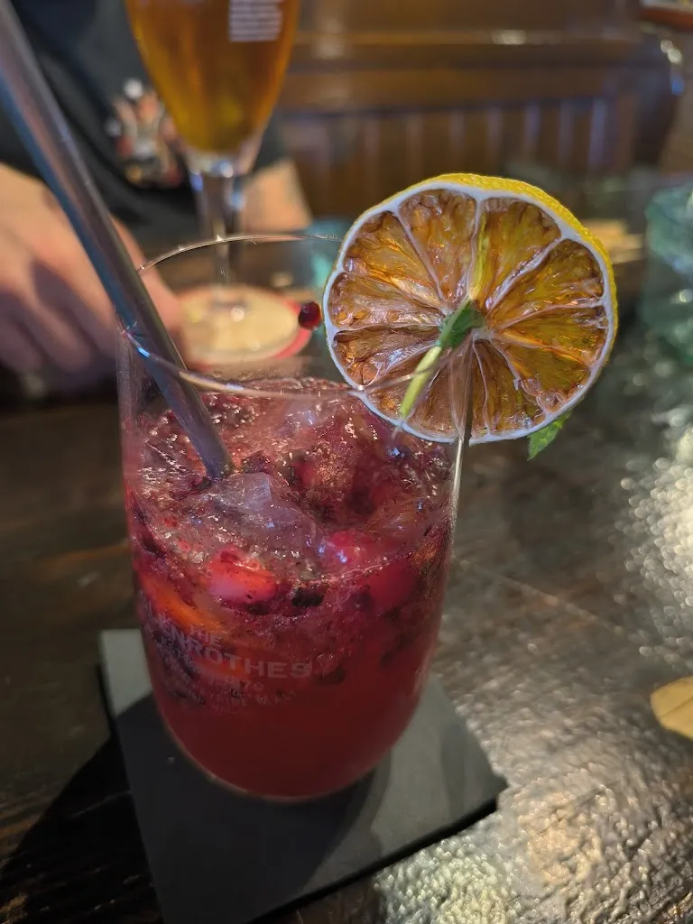 Audrey Fuertes Balta_Alquimia Tavern_Corrales de Buelna Los_review