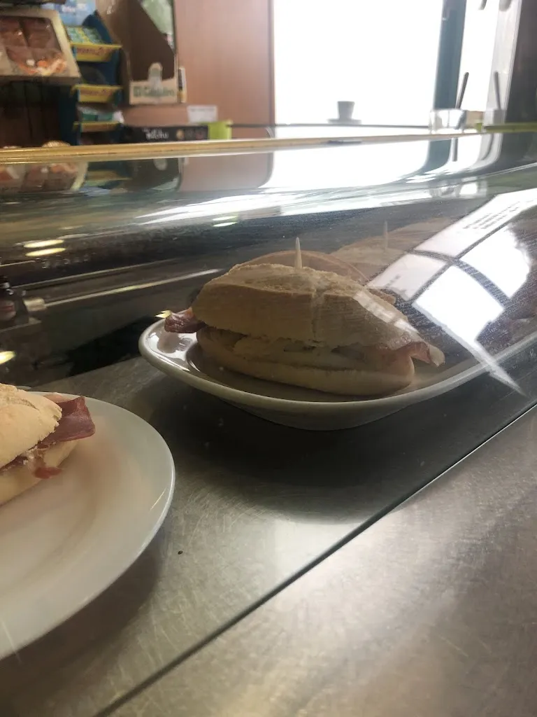 Menu_EL RESPIRO - Gastro Bar_Corrales de Buelna Los_image_8